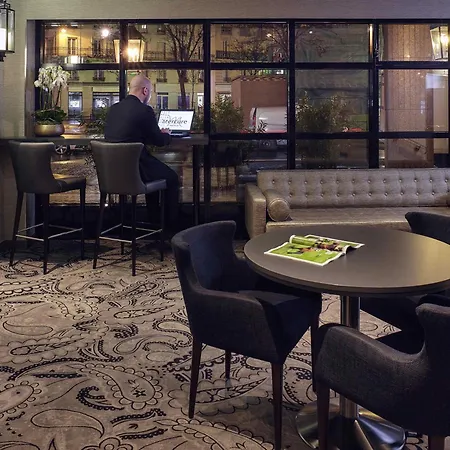 Mercure Tour Eiffel Grenelle-2