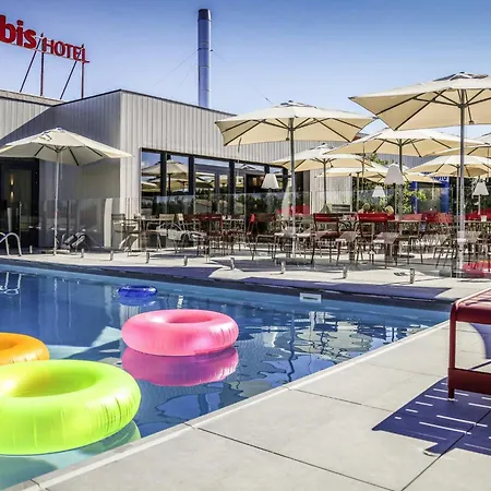 Ibis Orange Centre Echangeur A7 A9-3
