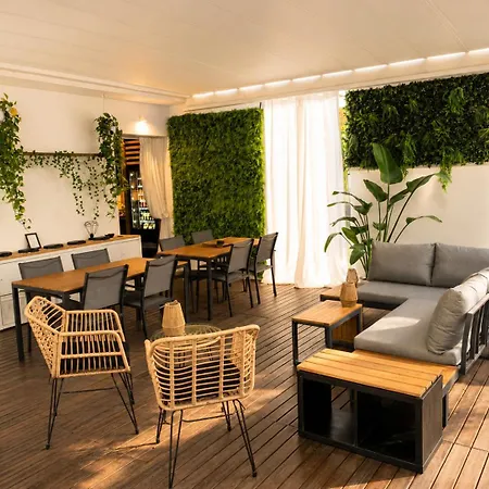 Amare Suite & Apartments-2