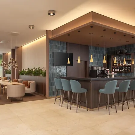 Hilton Garden Inn Davos-2