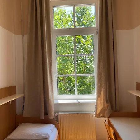 C - Punkt Hostel-3