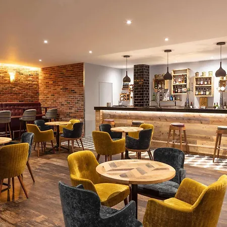 Novotel Newcastle Airport-3
