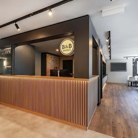 B&B Hotel Freiburg-West-3
