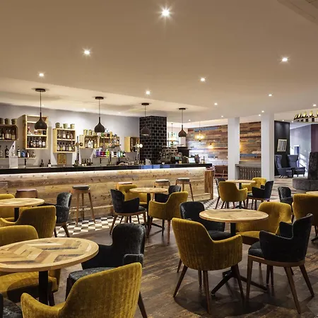 Novotel Newcastle Airport-2