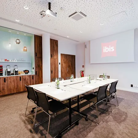 Ibis Luxembourg Airport-2