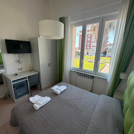 Hotel Nuovo Tirreno-3