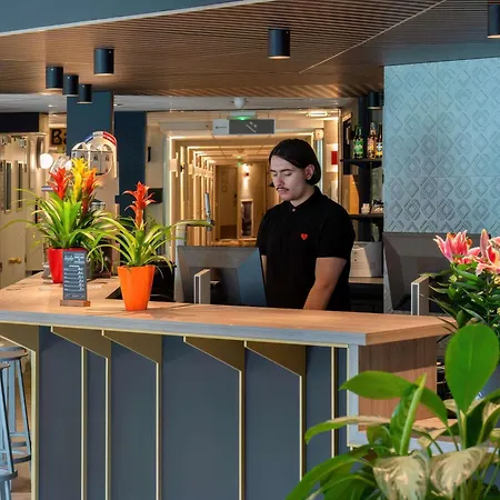 ibis Cergy Pontoise Le Port-3