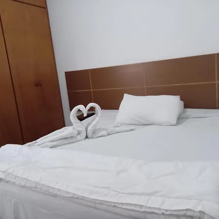 Six'S Hotel-2