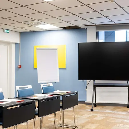 Ibis Bordeaux Centre Meriadeck-2