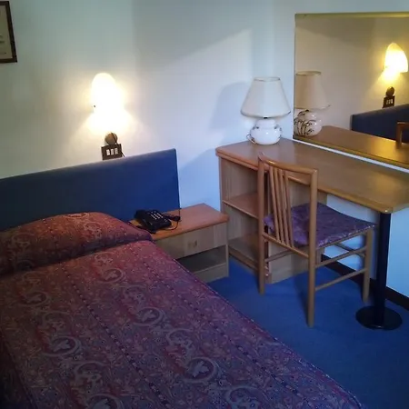 Leon D'Oro - Art Hotel-2