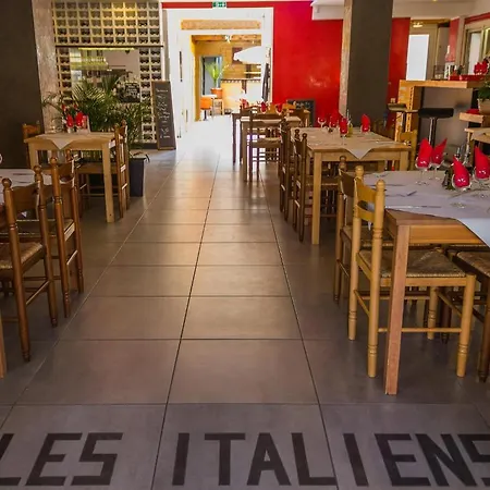 Hôtel Les Italiens-3