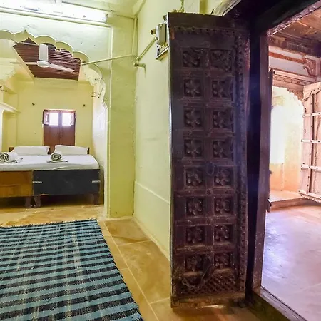 Hotel Suraj-3