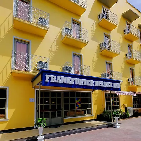 Frankfurter Deluxe Inn-3