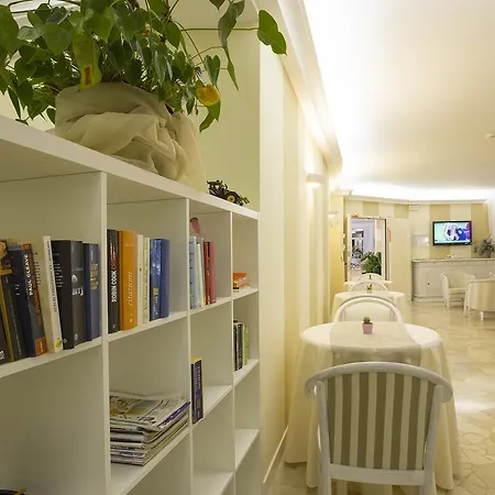 Hotel Adria sul Mare-2