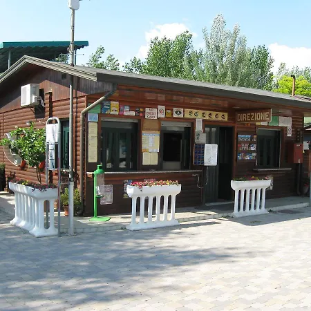 Camping La Pineta-2