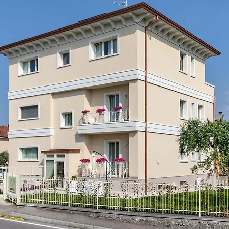 Villa Luisa Rooms&Breakfast-3