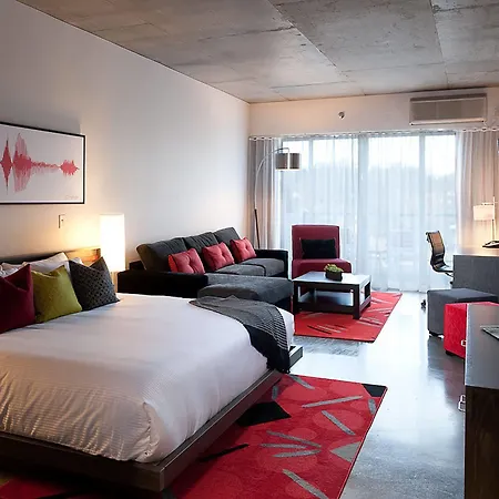 Hotelred-2