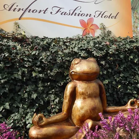 Airport Fashion Hotel-2