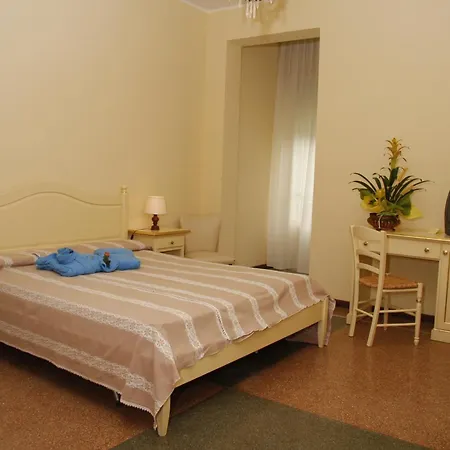 Hotel B&B Risorta-2