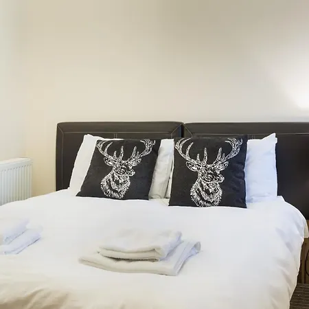 Lamlash Bay Hotel-3