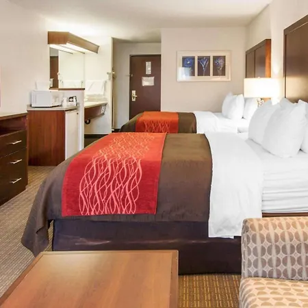 Comfort Inn & Suites-Portland Airport-2