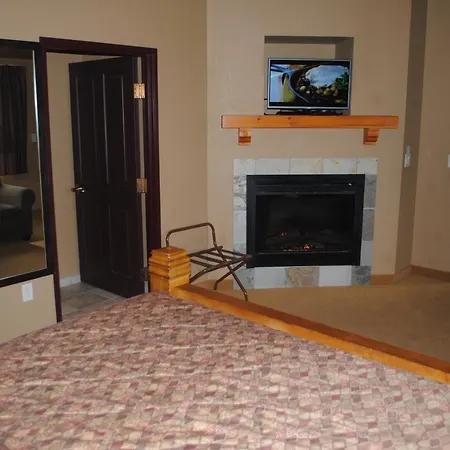 Wisconsin Dells Area Condominiums-3