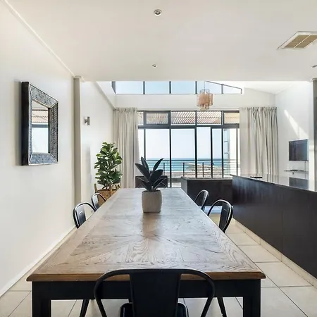 Point Waterfront Apartments-3