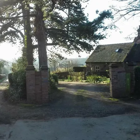 Pine Tree Lodge, Bridgnorth-3