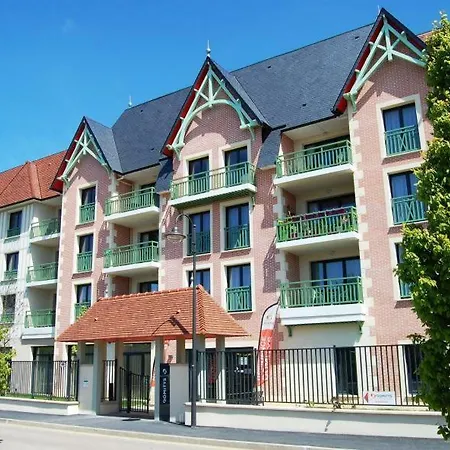 Résidence Services Seniors Domitys - Les Safrans-3