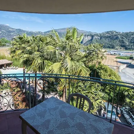 Appart Hotel Lou Castelet-3