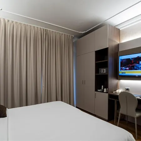 Hotel Mythos-2