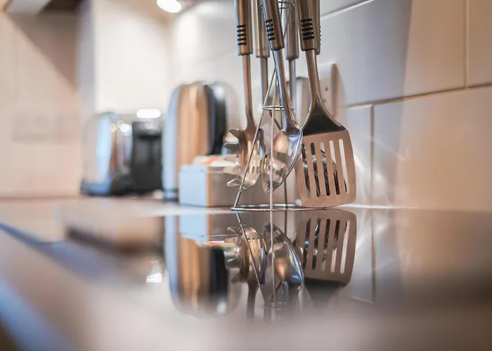 Apart hotel: The Knight Residence By Mansley