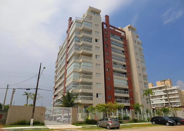 LINDO NOVISSIMO e PÉ NA AREIA