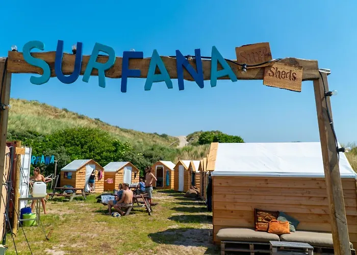 Surfana Vlieland Surf Host En Bed & Breakfast