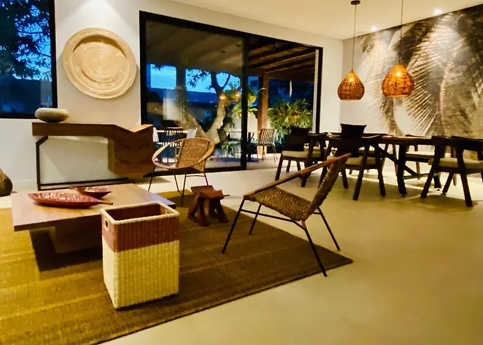 Patio Del Mundo