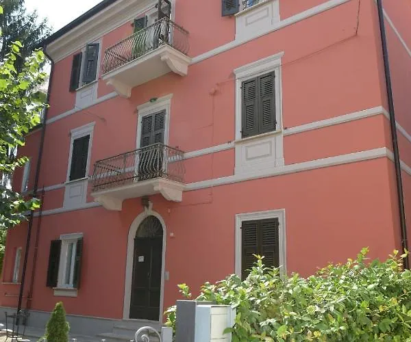 Casa vacanza: Rivaro Palace