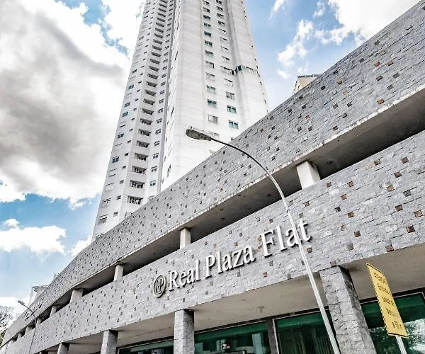 Real Plaza Flat