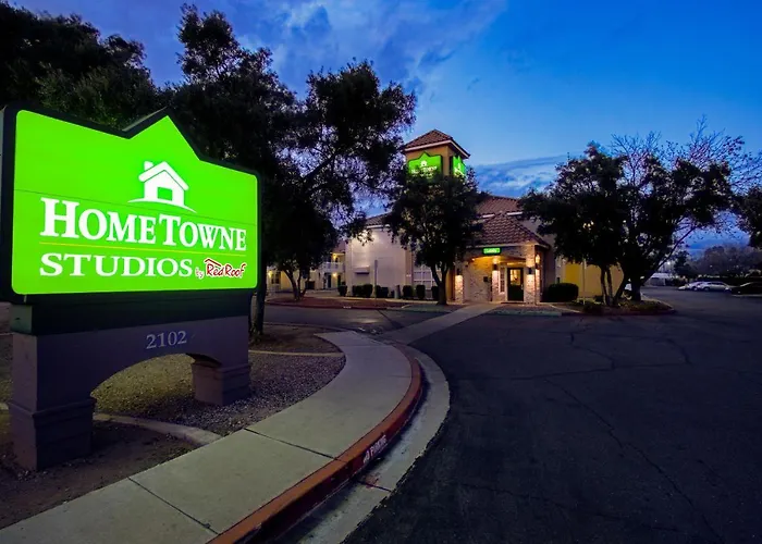 Hometowne Studios By Red Roof - Dunlap Ave