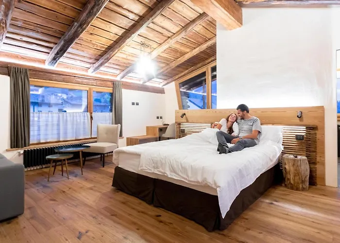 Curt di Clement Eco Mobility Hotel