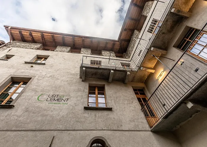 Curt di Clement Eco Mobility Hotel