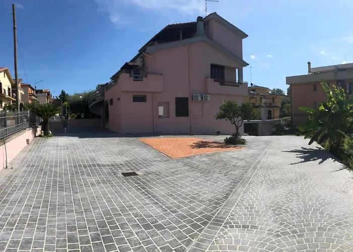  Antonella