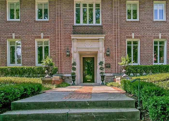 B&B only: Bishops Hall (Adults Only)