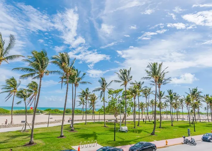 Sobe Lux Suites On Ocean