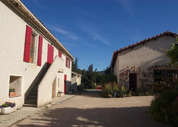 Mas De La Lezardiere — Maison D'Artiste