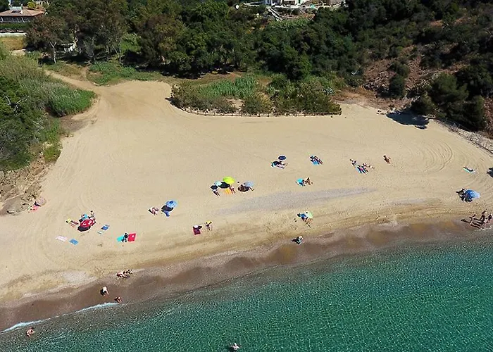 Hotel pres du College: Residence Porto Di Mar Cavalaire