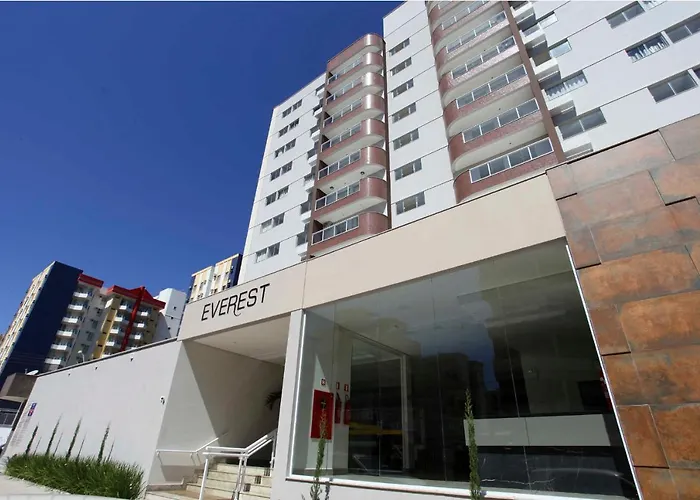  Everest Flat Service