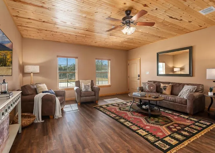 Luxury hotel only: Old Mill Resort