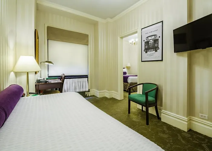 3 star hotels Wolcott