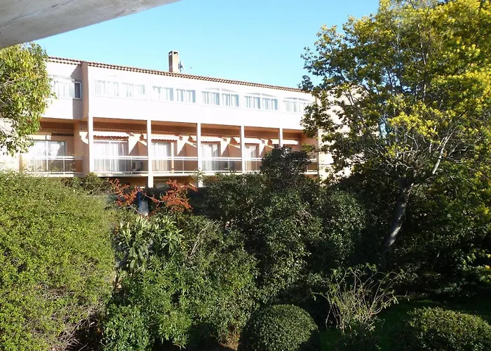 Resort: Hôtel les Eucalyptus