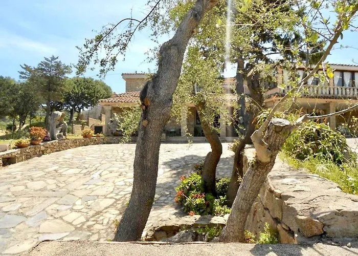  Grazia Deledda